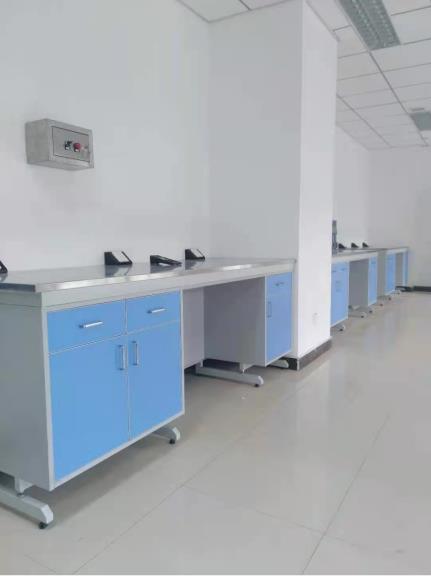 实验室实验台设备安装-北京华旭洁净工程案例