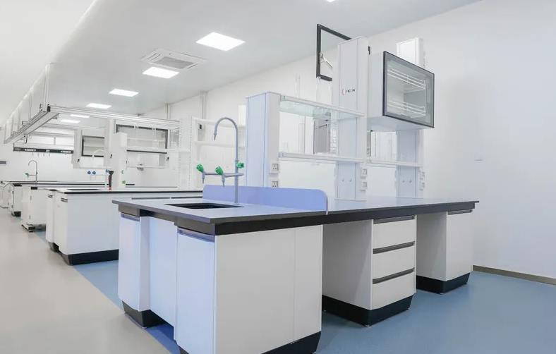 华旭专业提供洁净实验室净化工程解决方案