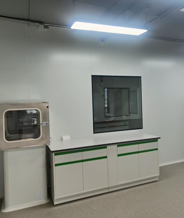 洁净工程实验室净化门窗安装工程(图1) 洁净工程实验室净化门窗安装工程(图1)